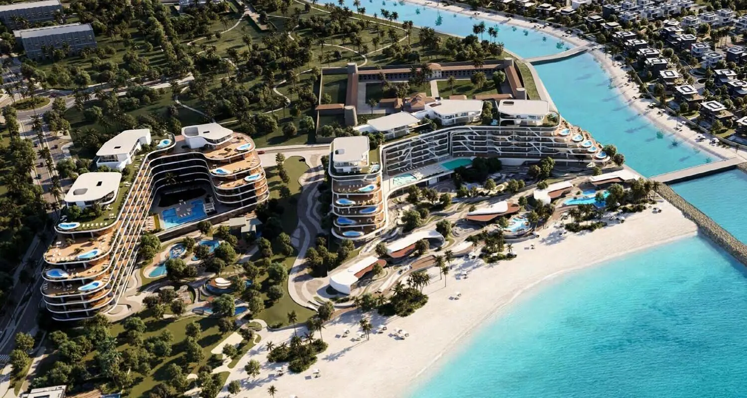 1 BED JACOB & CO. BEACHFRONT LIVING Direct beach access